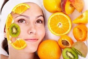 Những điều bạn cần biết về làm đẹp bằng vitamin c