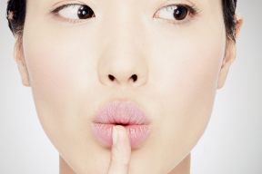 NGUYÊN NHÂN VÀ CÁCH CHỮA TRỊ MỤN Ở TỪNG VÙNG DA TRÊN GƯƠNG MẶT