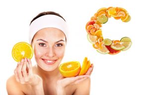 04 Lợi bất cập hại khi dùng Vitamin C dưỡng da