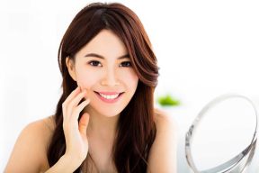 Cưới đến nơi mà da dẻ chẳng trắng hồng? Chú ý hơn đến bước skincare này nhé!