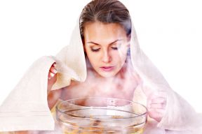 CÓ NÊN XÔNG HƠI DA MẶT THƯỜNG XUYÊN? ĐỌC NGAY ĐỂ KHÔNG LẠM DỤNG